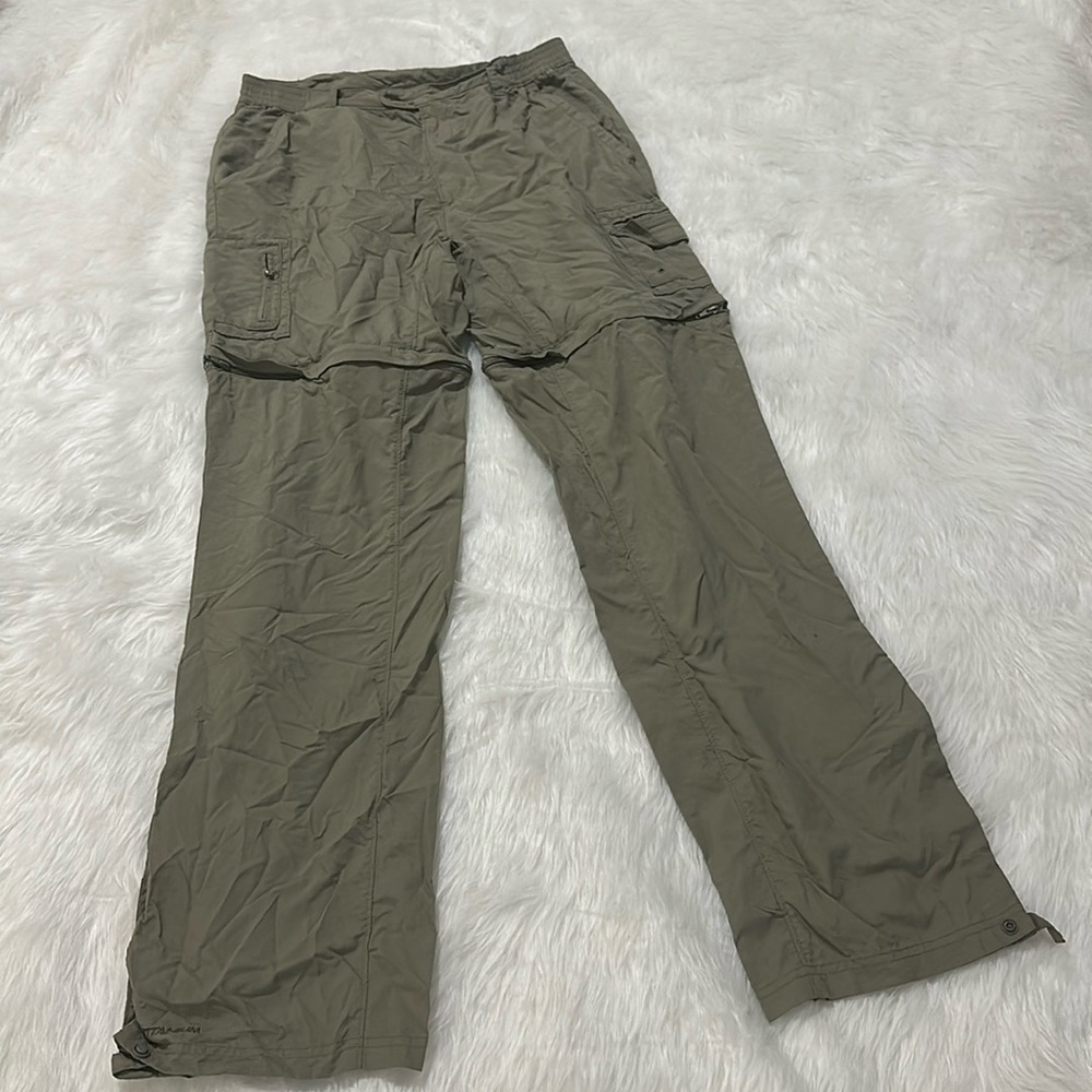 Columbia titanium women’s long gray hiking pants and shorts size medium